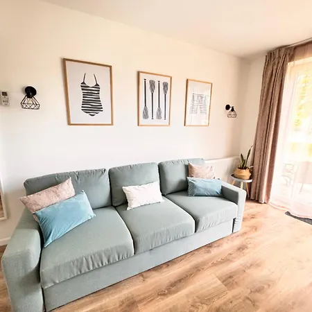 Fresh Garden Blue Apartment *